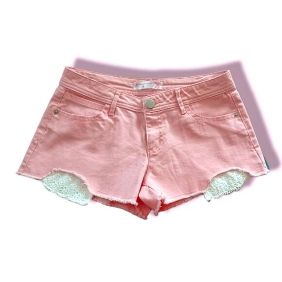 No Boundaries Pink short - Picture 1 of 6
